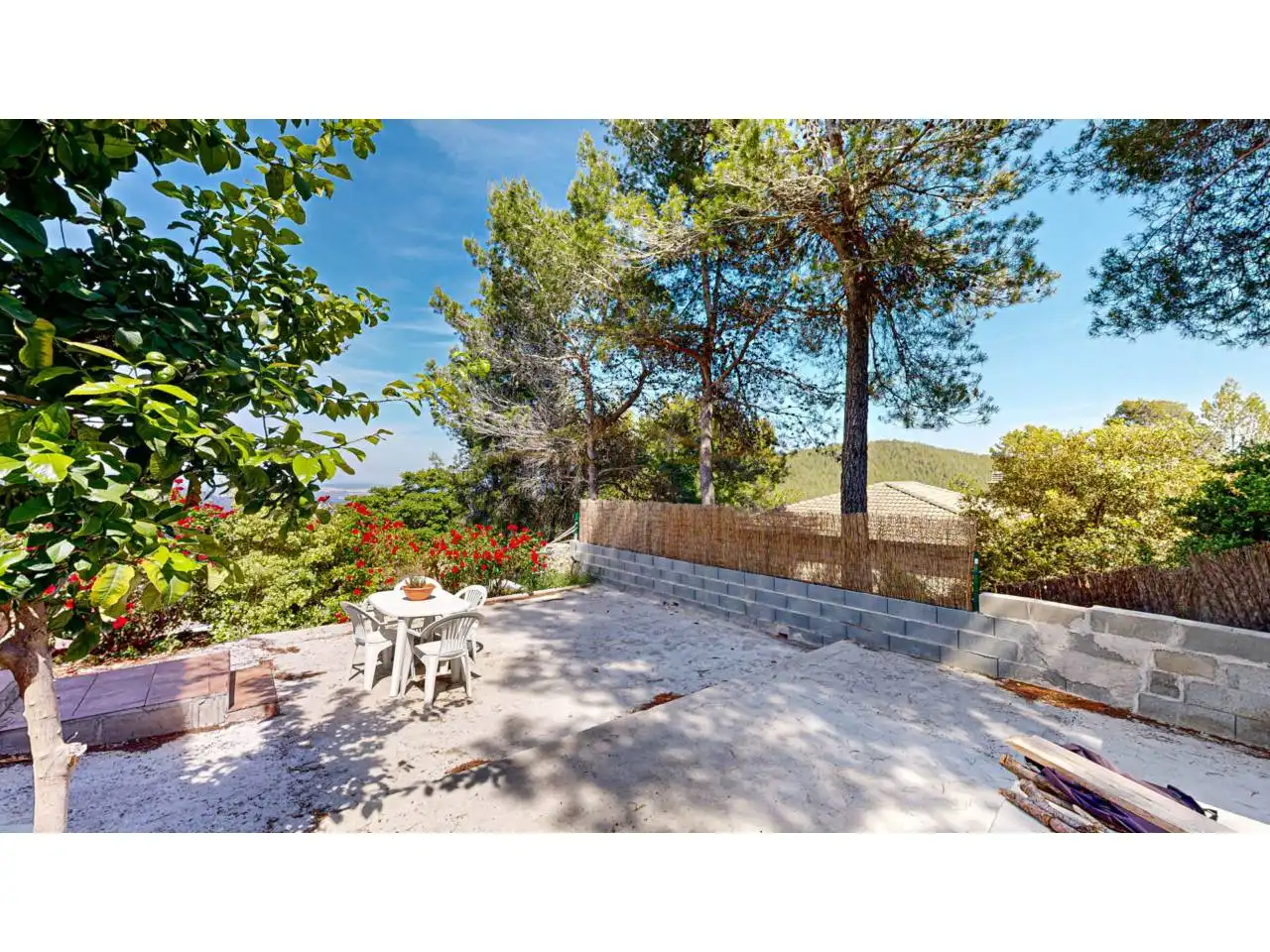 Jardí de Casa o xalet en venda en Corbera de Llobregat amb Aire condicionat, Jardí privat i Terrassa