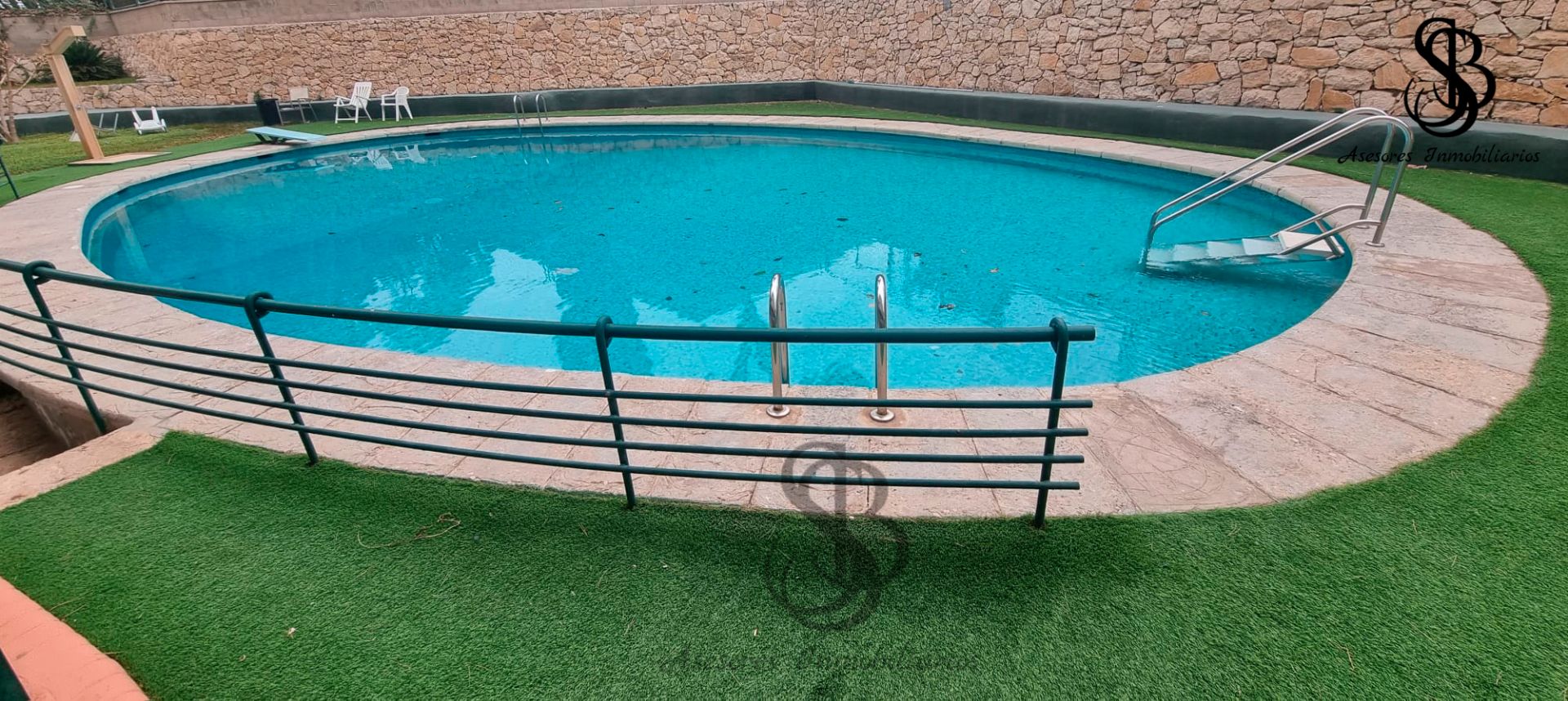 Piscina de Pis en venda en Alicante / Alacant amb Aire condicionat, Calefacció i Parquet