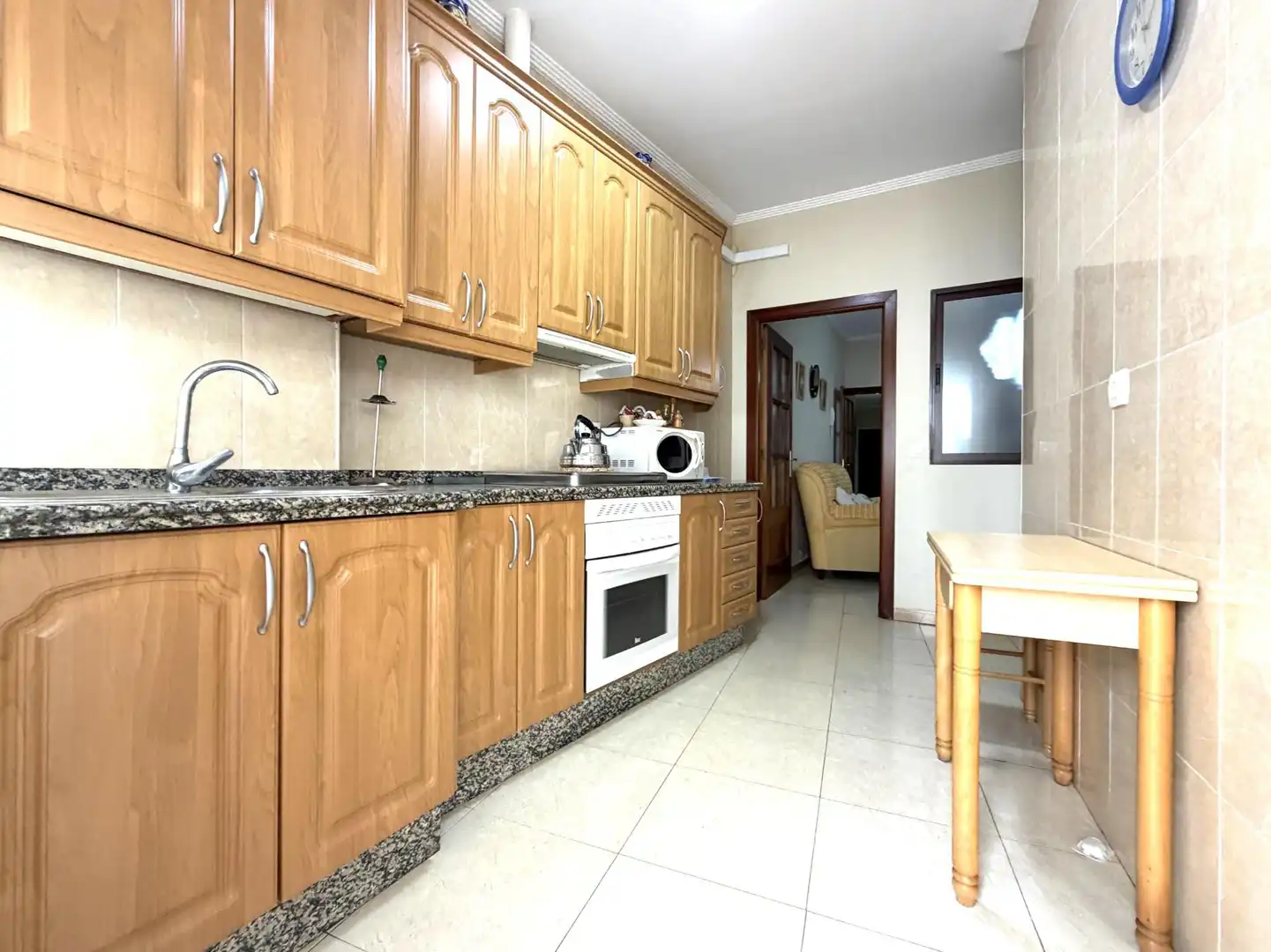 Cuina de Casa o xalet de lloguer en Don Benito amb Aire condicionat i Moblat