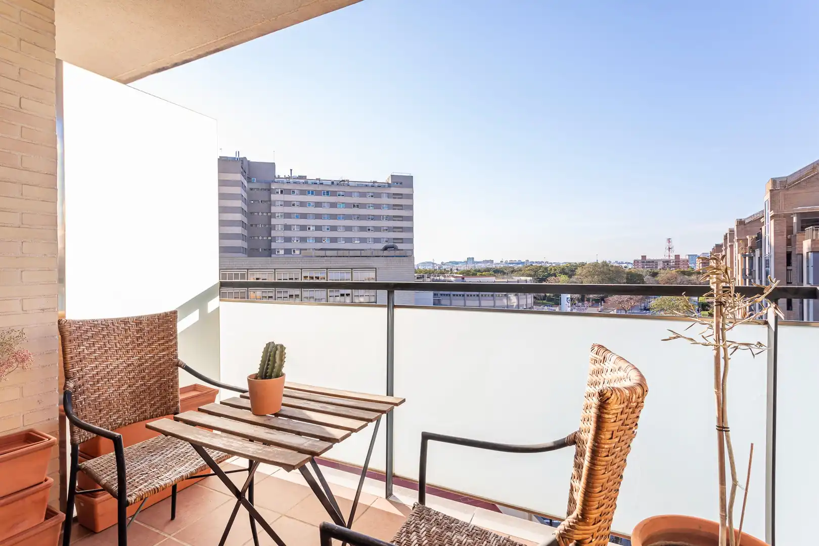 Terraza de Estudio en venta en Valencia con Aire acondicionado, Calefacción y Amueblado