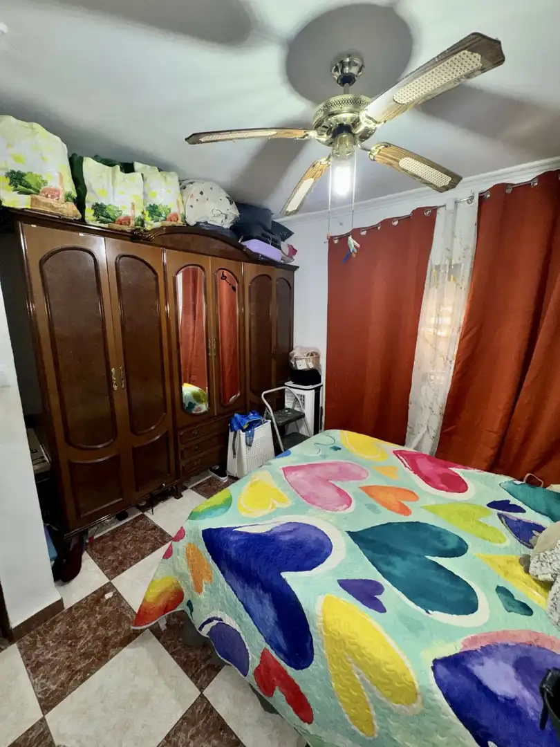 Dormitori de Casa o xalet en venda en Coria del Río amb Aire condicionat, Calefacció i Terrassa