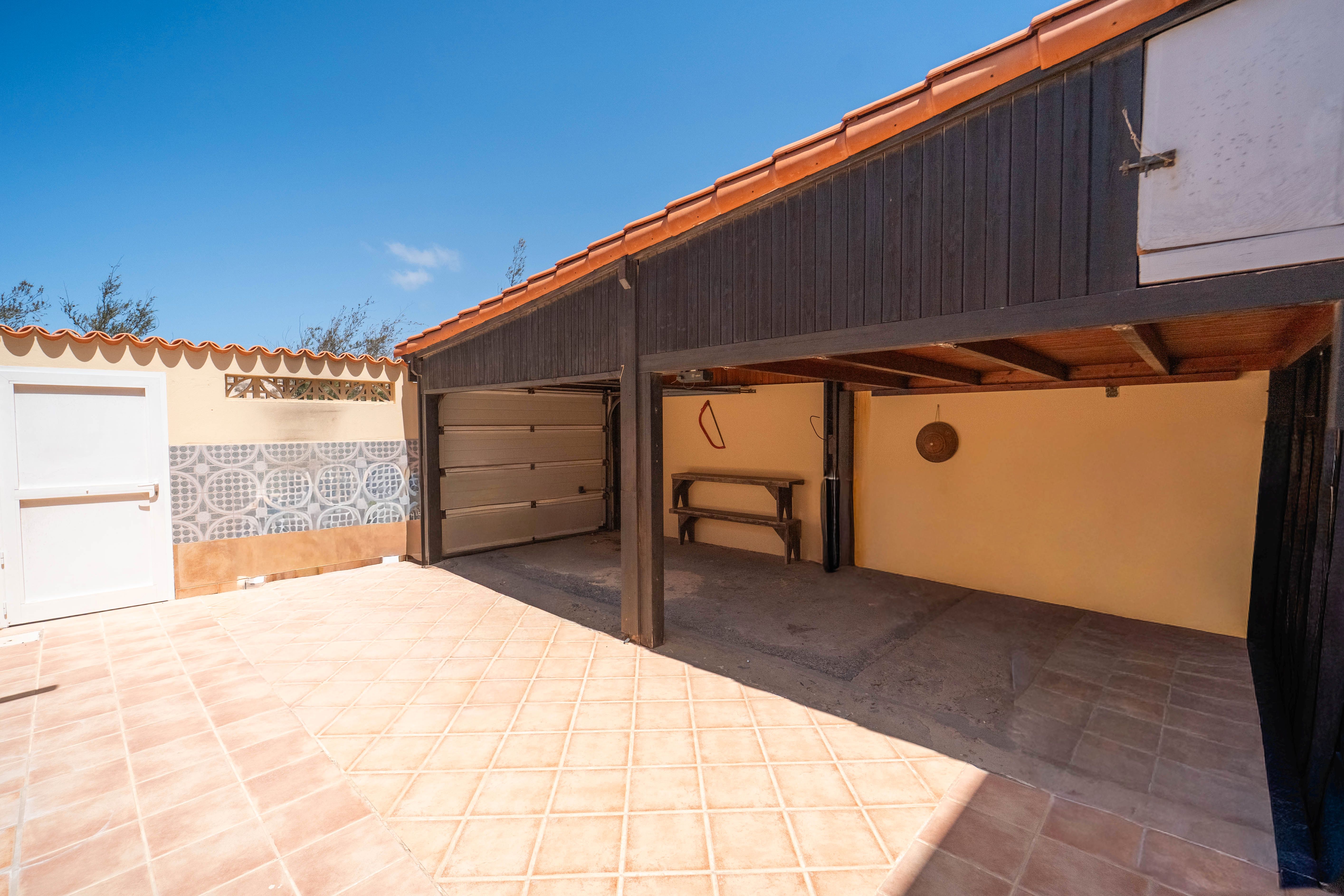 Parking of House or chalet for sale in Pájara