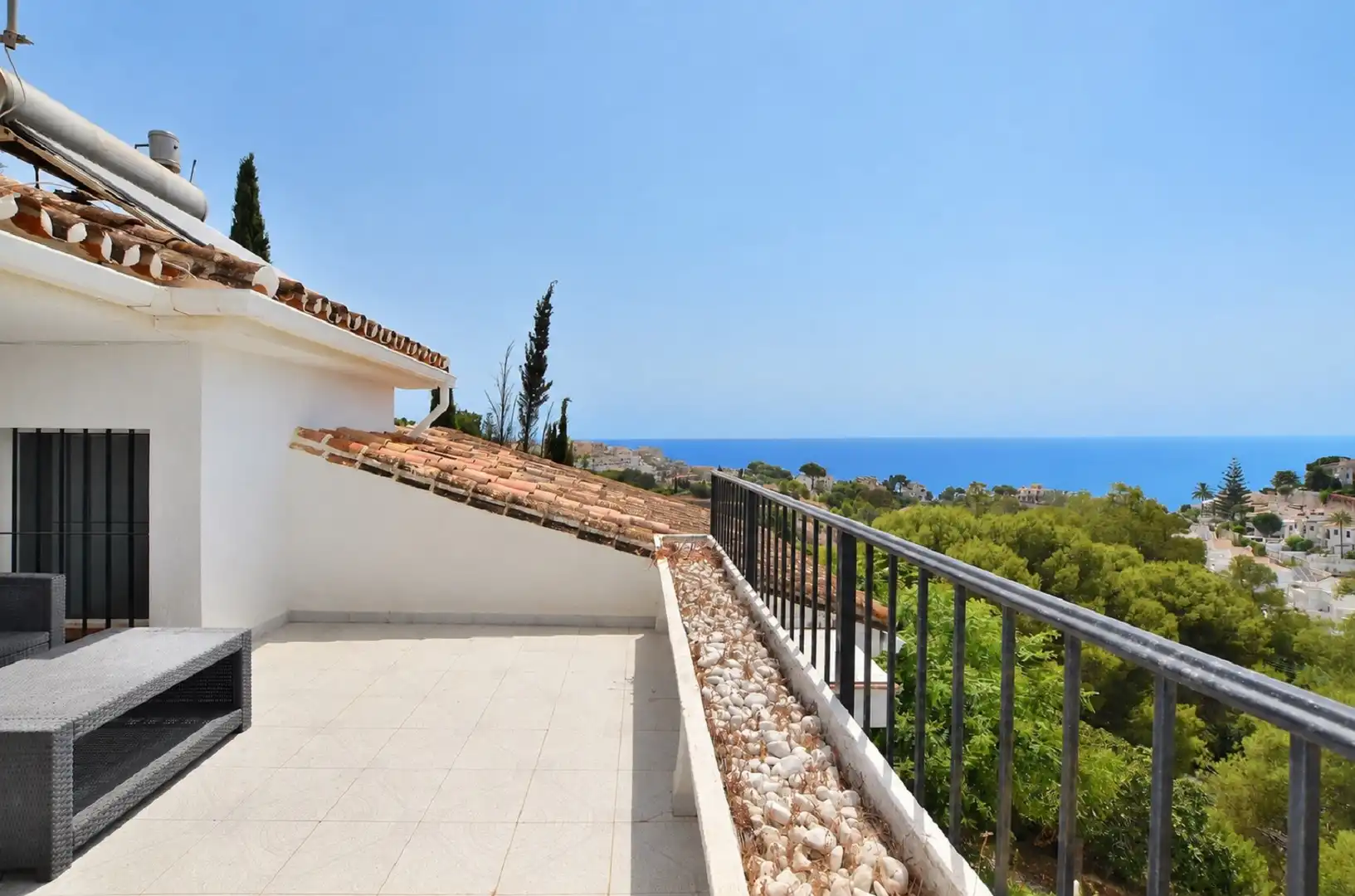 Casa amb piscina en venda a Avenida de Benalmádena