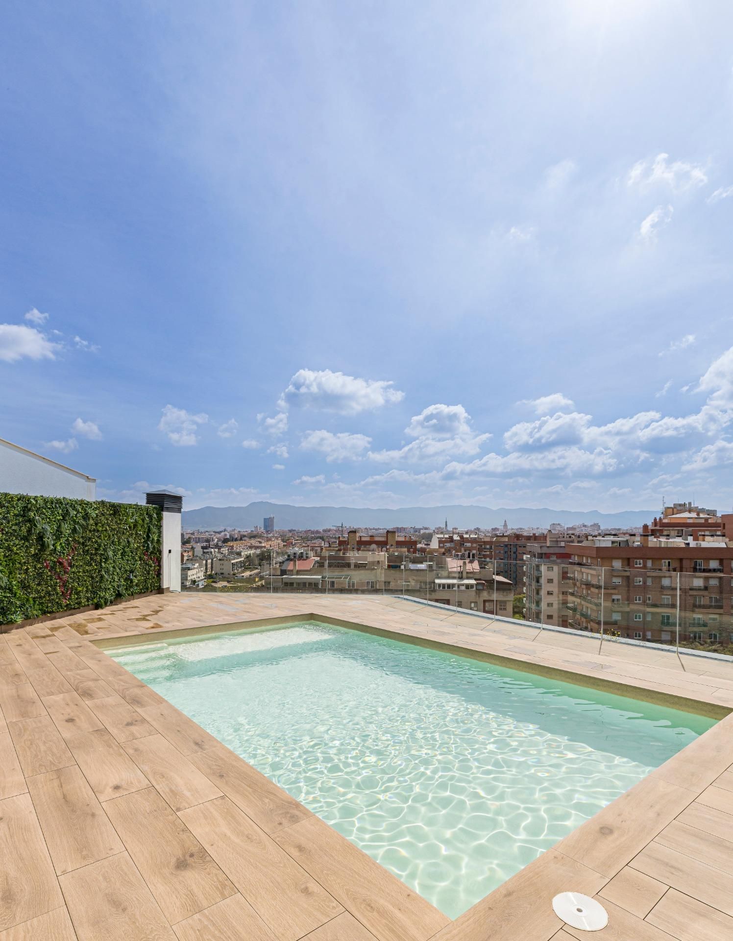 Piscina de Apartamento en venta en  Murcia Capital con Aire acondicionado, Amueblado y Piscina comunitaria