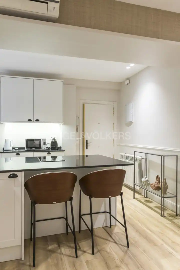 Kitchen of Flat for rent in Madrid  with Air Conditioner, Heating and Terrace
