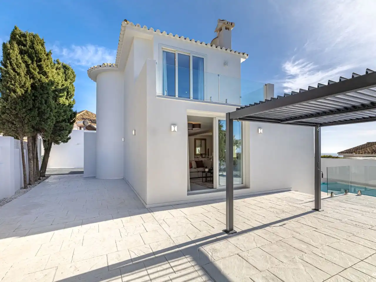 Vista exterior de Casa o xalet en venda en Mijas amb Aire condicionat, Calefacció i Jardí privat