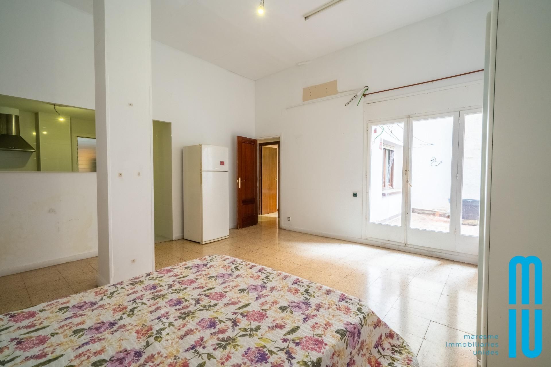 Bedroom of Flat for sale in Badalona  with Terrace and Balcony