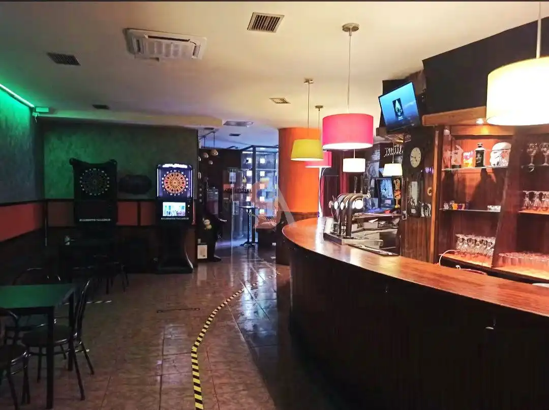 Commercial properties for sale in Valladolid  with Air Conditioner