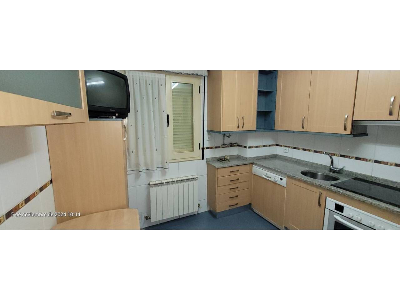 Kitchen of Flat for sale in Zamora Capital   with Heating, Parquet flooring and Furnished