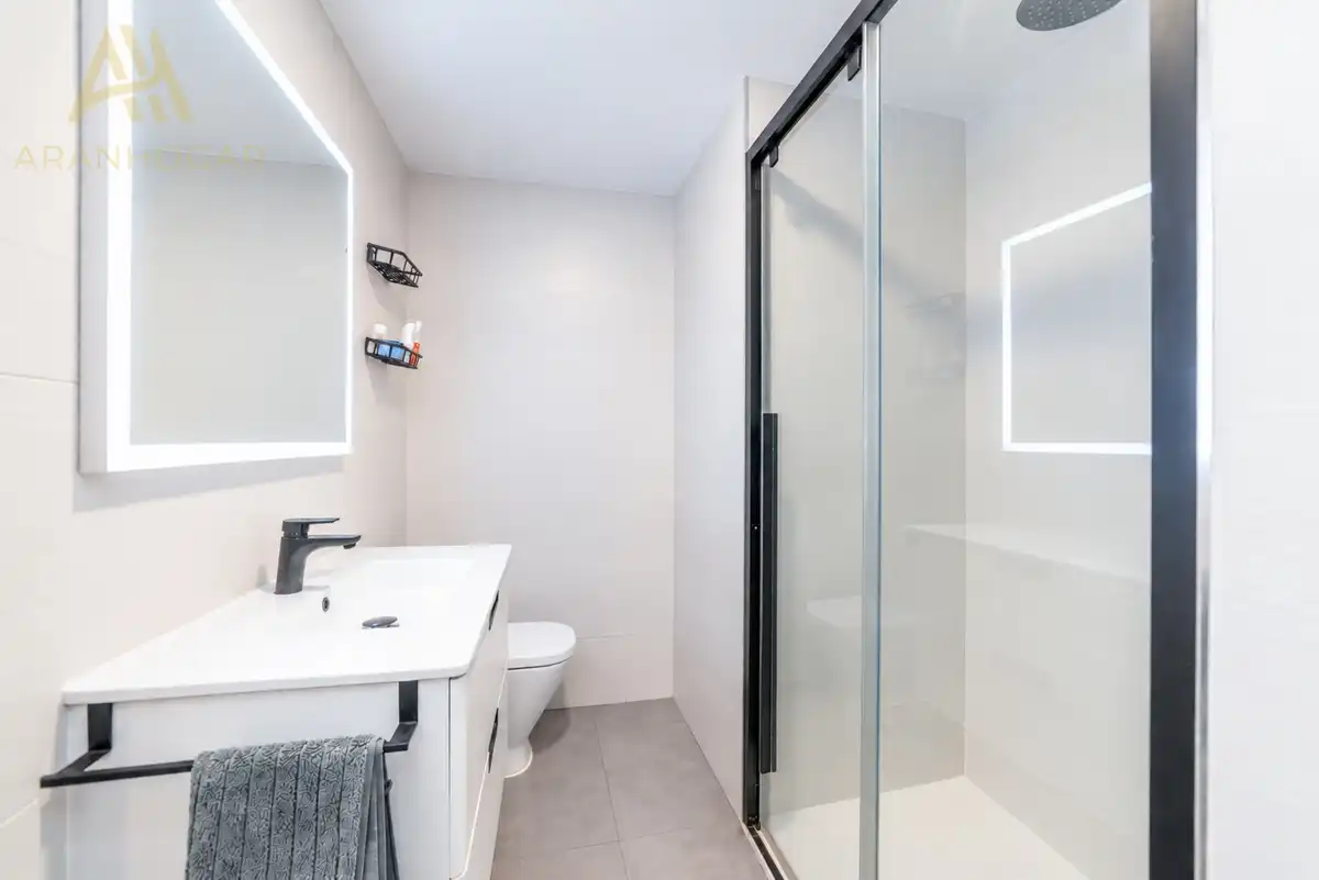 Piso con ascensor en venta en Calle de San Nicolás, imagen 4