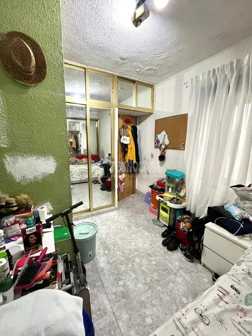 Bedroom of Flat for sale in Madrid  with Heating