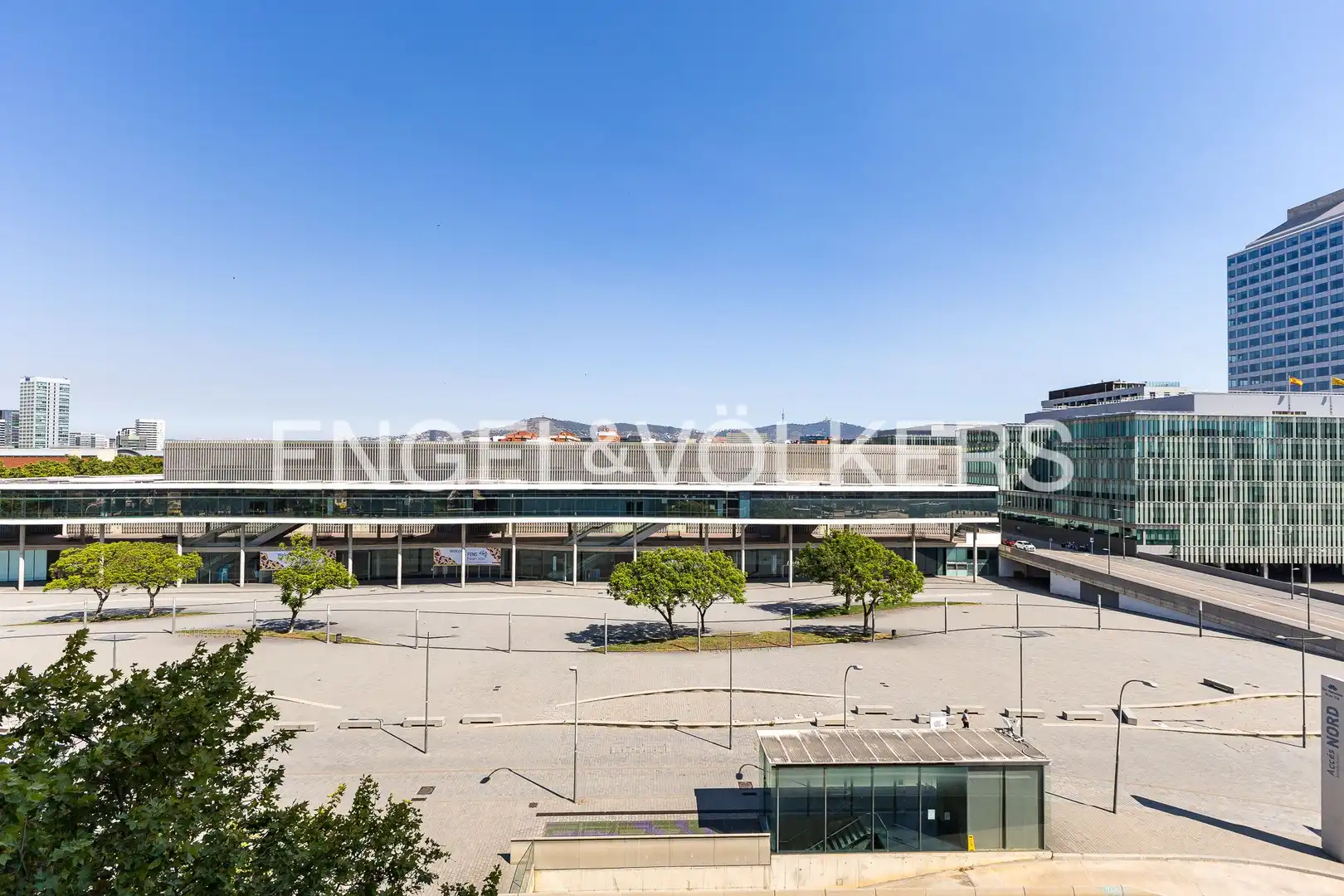 Vista exterior de Pis de lloguer en Barcelona amb Calefacció i Parquet