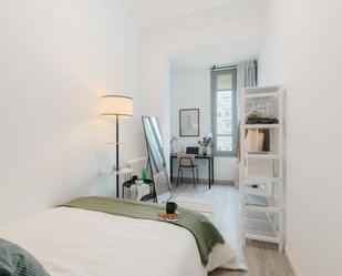 Bedroom of Apartment to share in  Valencia Capital  with Furnished, Oven and Washing machine