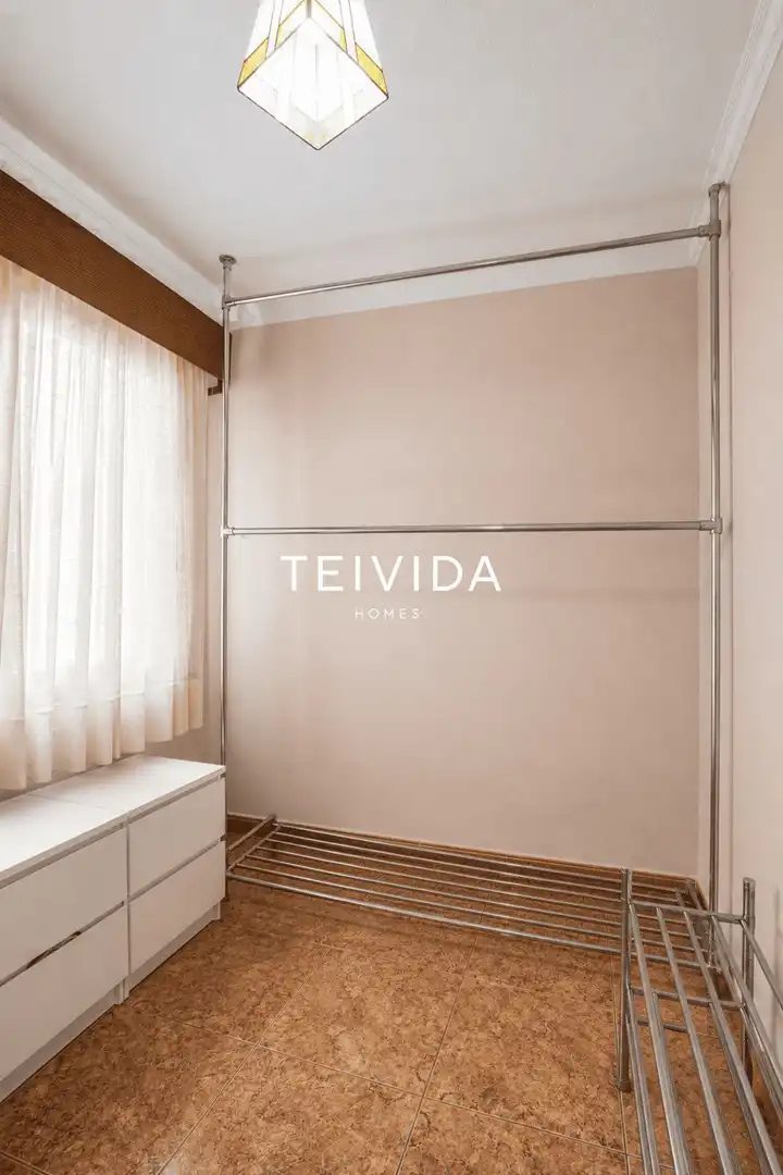 Dormitori de Casa adosada en venda en Adeje amb Aire condicionat, Jardí privat i Terrassa