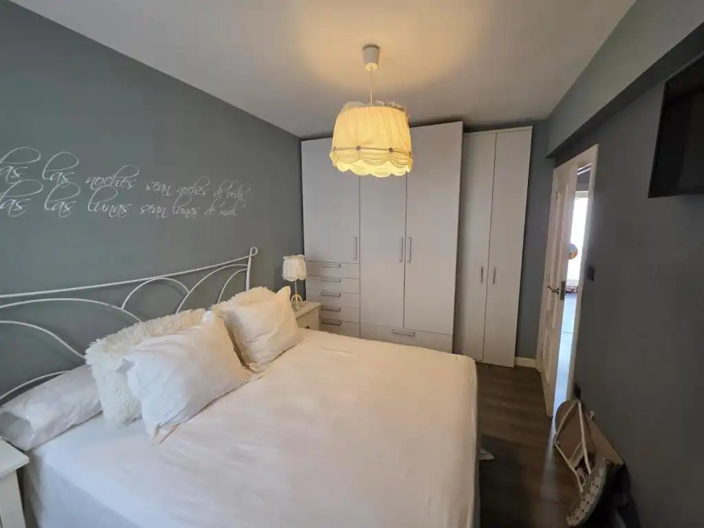 Schlafzimmer von Wohnung zum Verkauf in Bilbao  mit Heizung und Terrasse