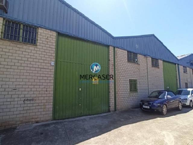 Nave industrial en Venta en Altos del Olivar - El Caracol