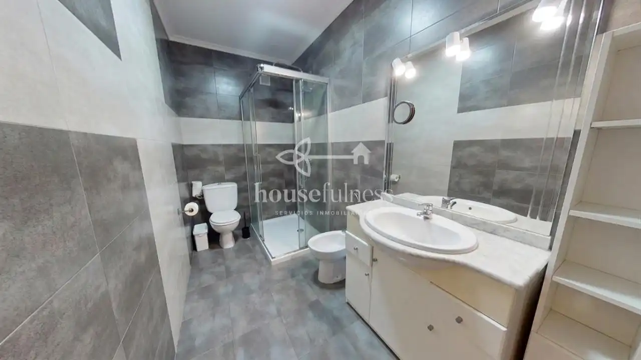 Baño de Finca rústica en venta en Neda con Calefacción, Terraza y Trastero