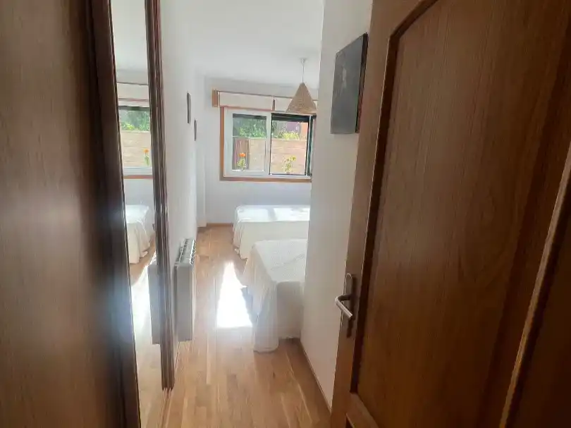 Bedroom of Flat for rent in Sanxenxo  with Private garden, Parquet flooring and Storage room