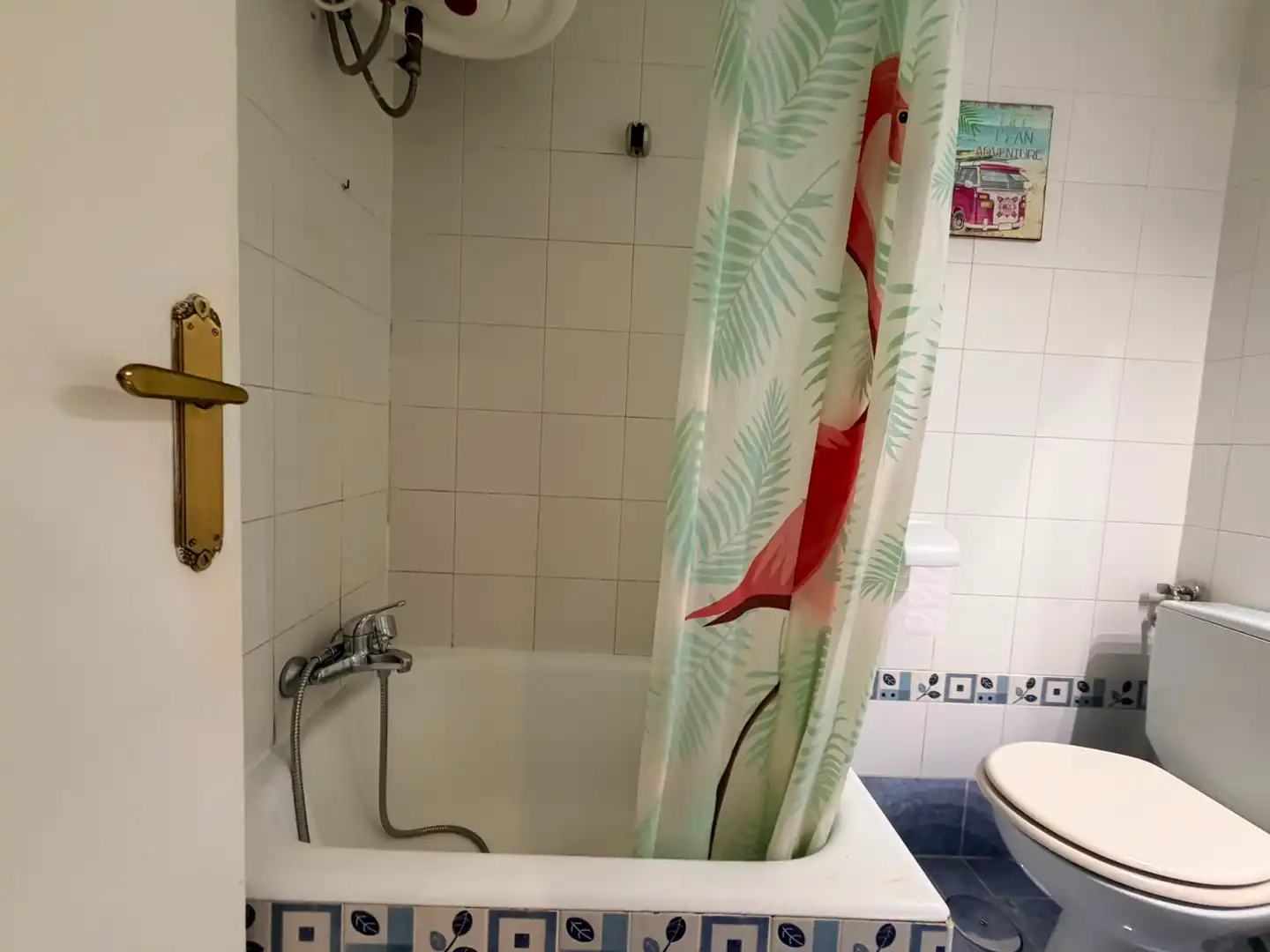 Baño de Apartamento en venta en Madrid con Calefacción