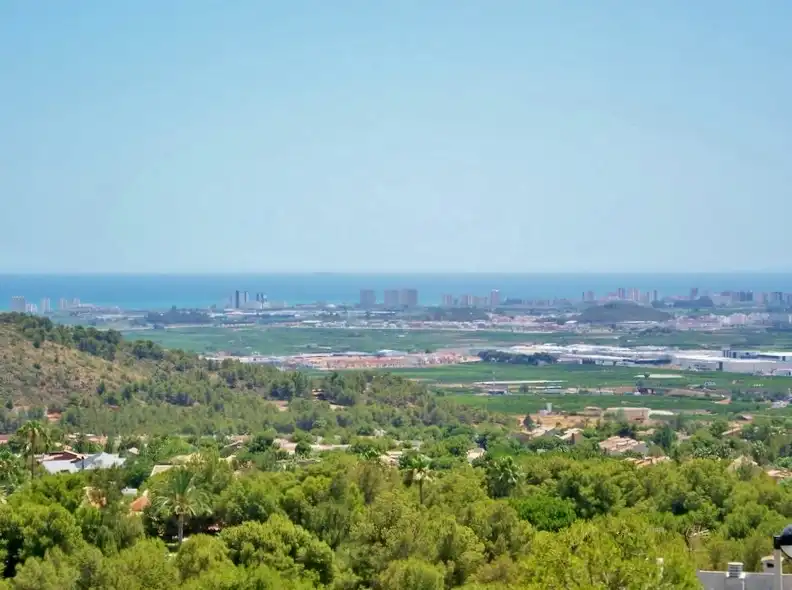 Vista exterior de Casa o xalet en venda en Sagunto / Sagunt amb Aire condicionat, Calefacció i Jardí privat