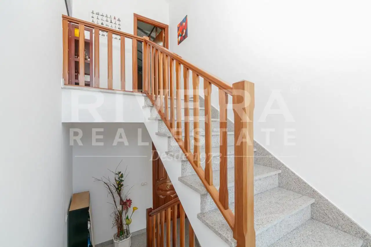 Casa o chalet en venta en Vigo  con Calefacción, Jardín privado y Parquet