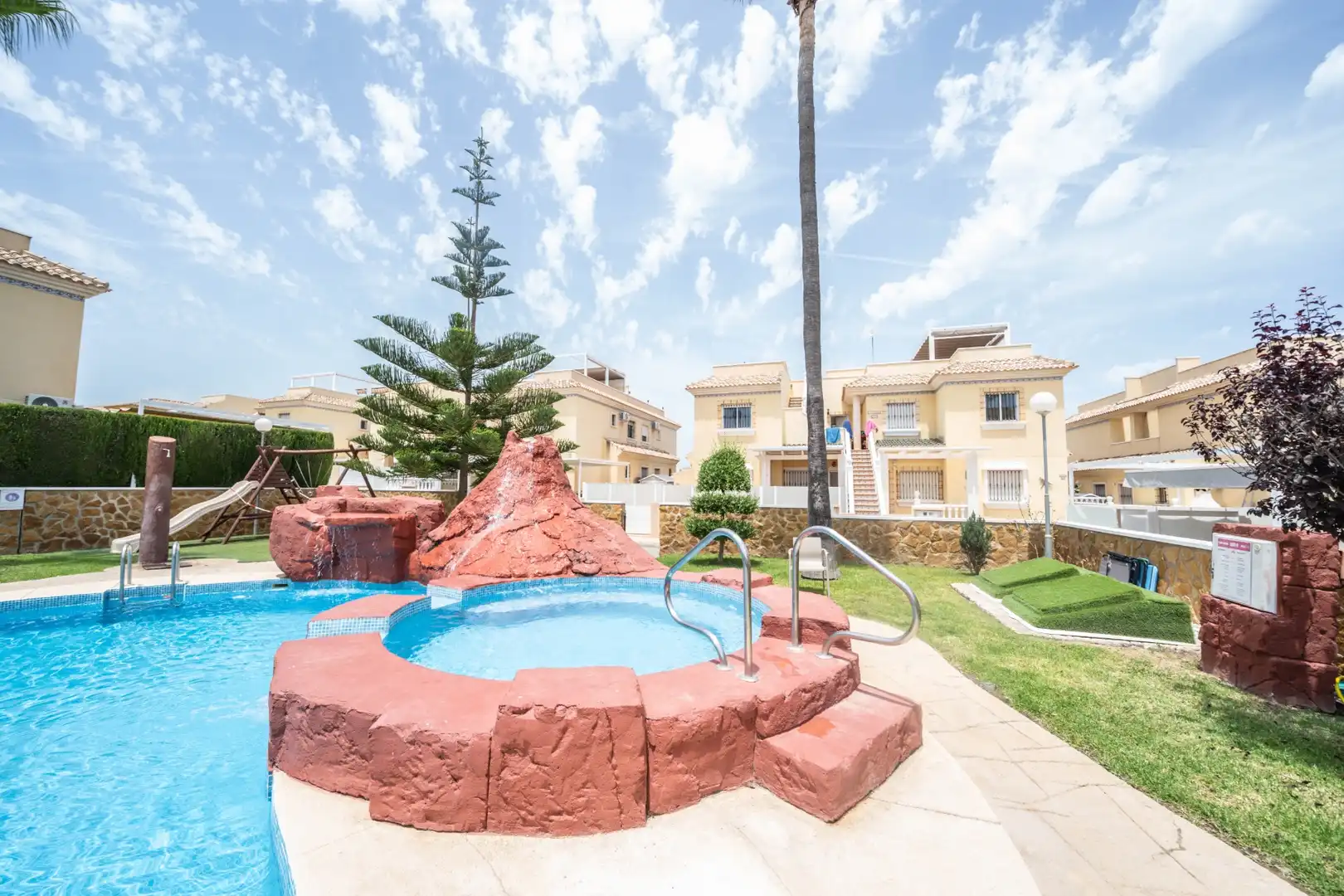 Bungalow with pool for sale in Orihuela Costa, imagen 24