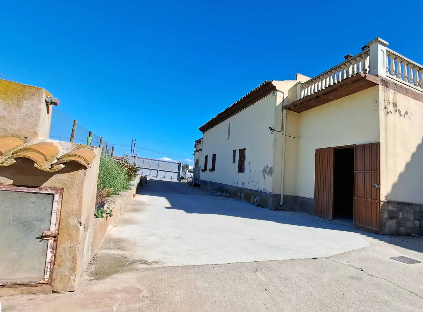 Casa amb jardí de lloguer a Partides de Lleida