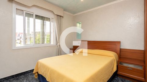 Foto 4 de Piso en venta en Cl Irlanda, Santa Rosa, Santa Coloma de Gramenet