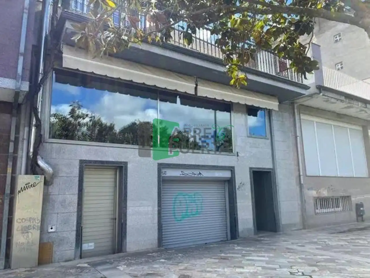 Local comercial en venda a Verín
