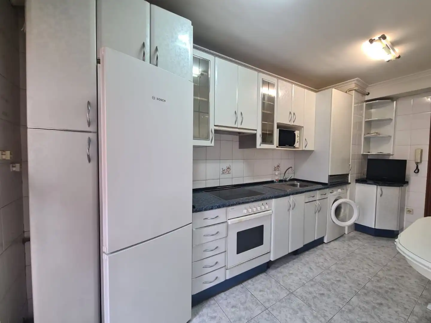 Cocina de Apartamento en venta en Miranda de Ebro con Calefacción, Parquet y Terraza