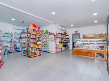 Local comercial en venda a Peligros