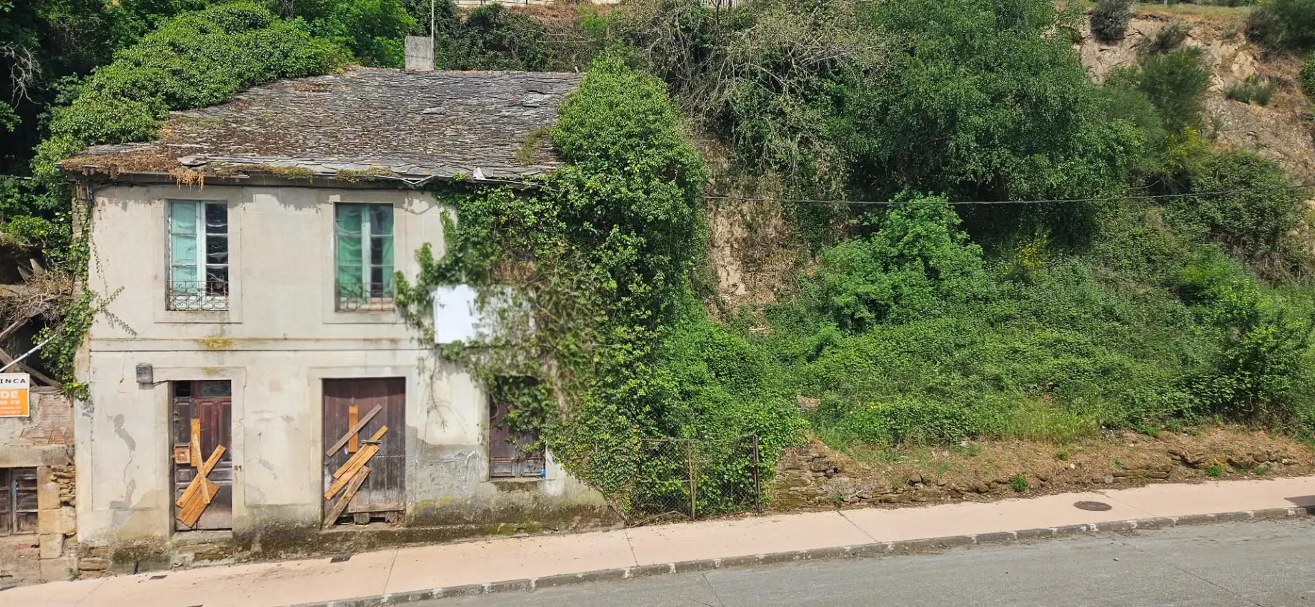 Exterior view of Houses for sale in Sarria  with Private garden