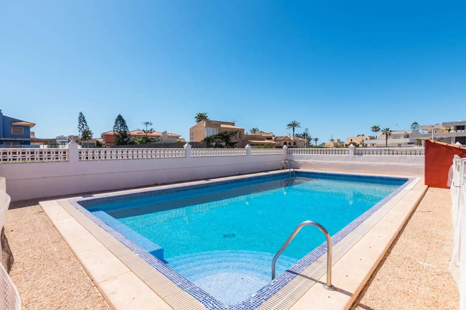 Piscina de Casa o chalet en venta en La Manga del Mar Menor con Aire acondicionado, Calefacción y Jardín privado
