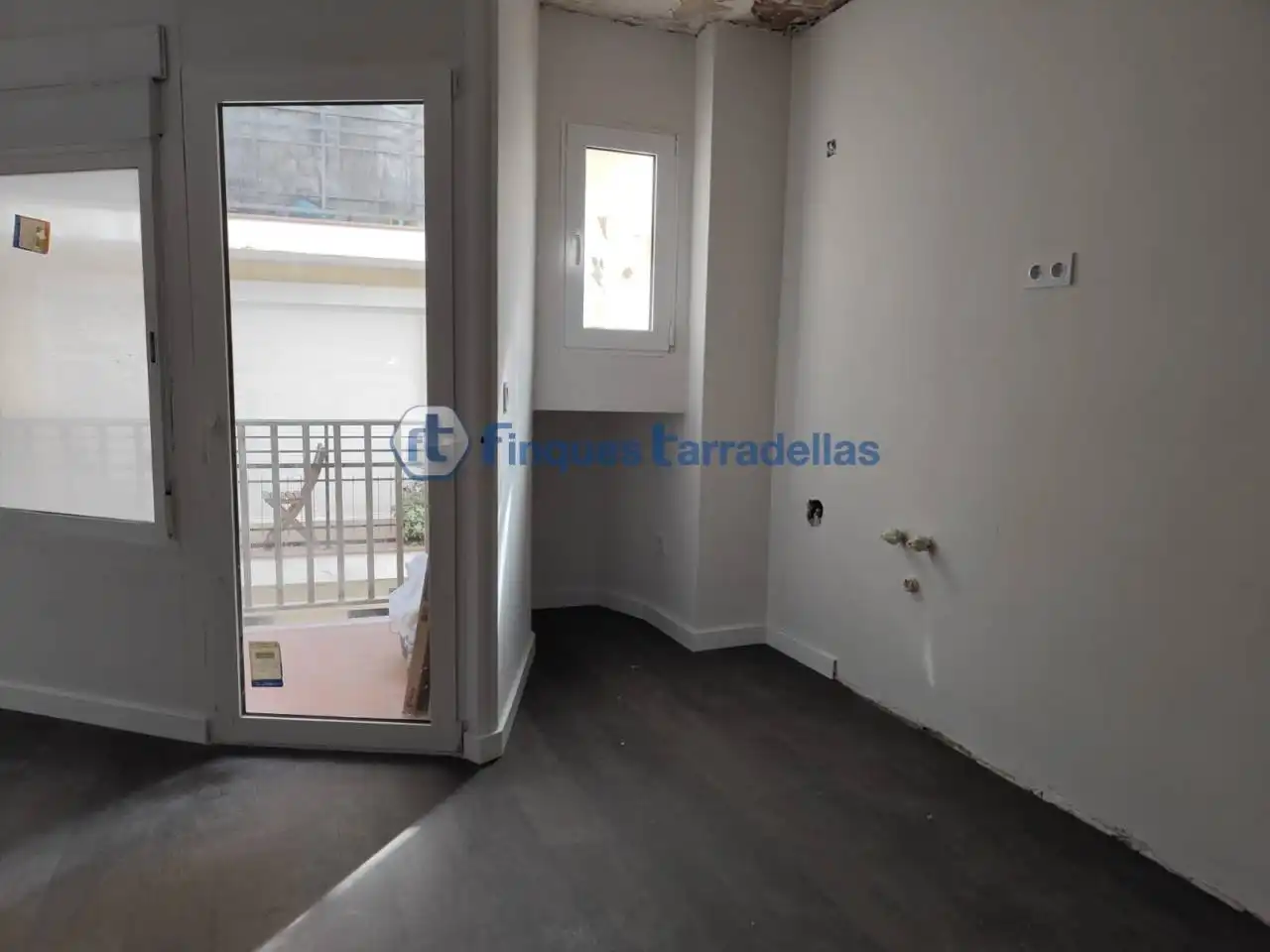 Terrassa de Estudi en venda en Blanes amb Parquet i Terrassa