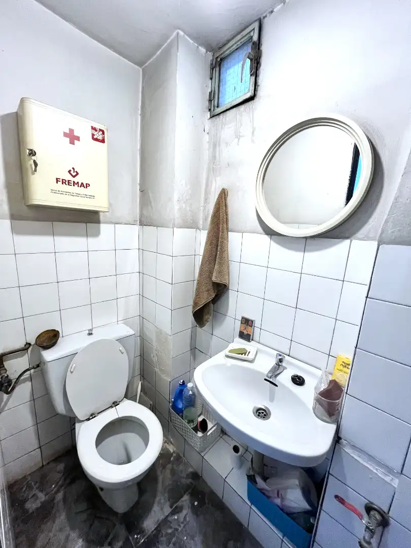 Bathroom of Commercial properties for sale in Madrid