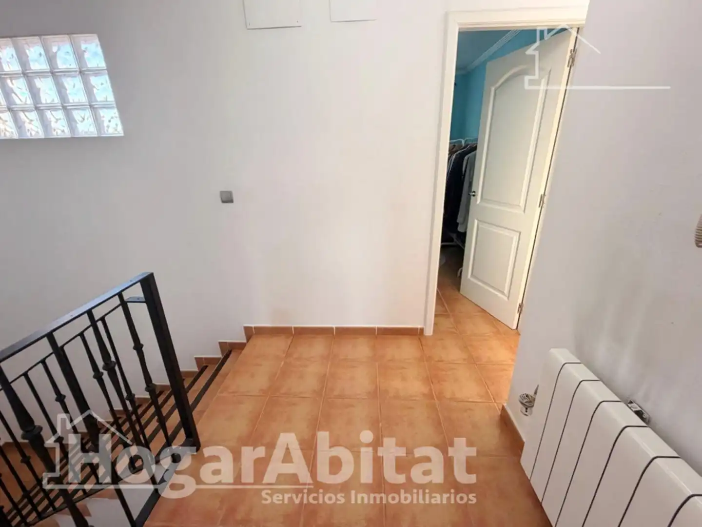 Houses for sale in Montserrat  with Heating, Private garden and Terrace