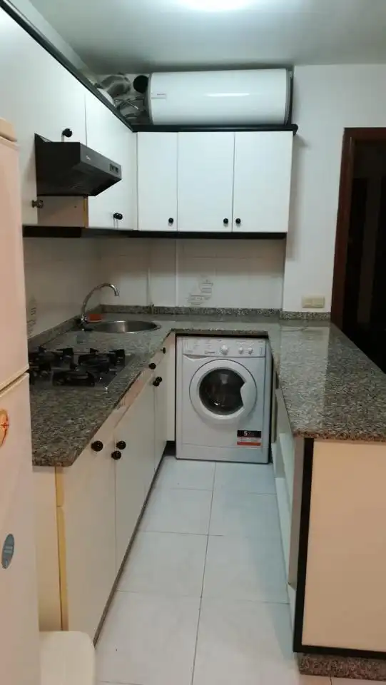 Küche von Erdgeschoss zum Verkauf in Santiago de Compostela  mit Heizung und Möbliert