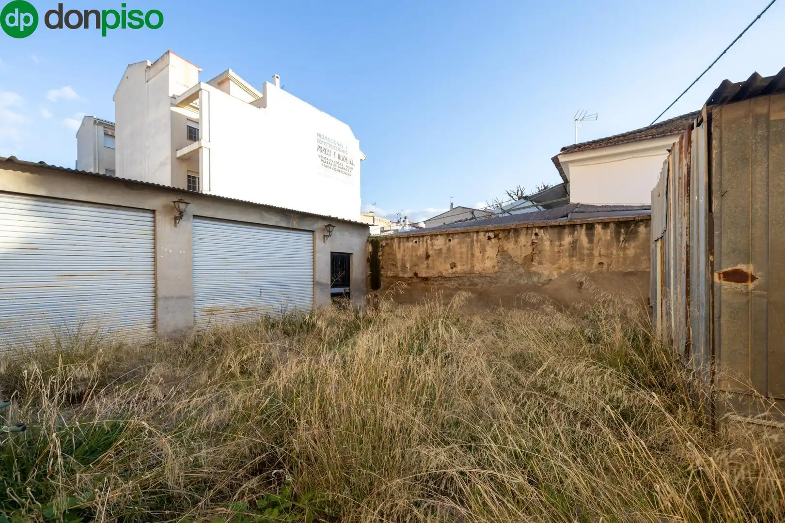 Residential for sale in Calle de Tierno Galván, 5, Avda. De los Ogíjares