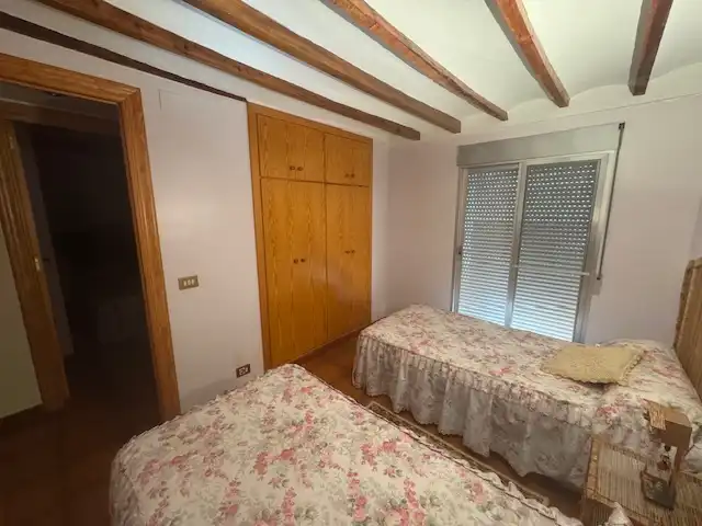 Habitación de Finca rústica en venta en Eslida con Terraza, Amueblado y Horno