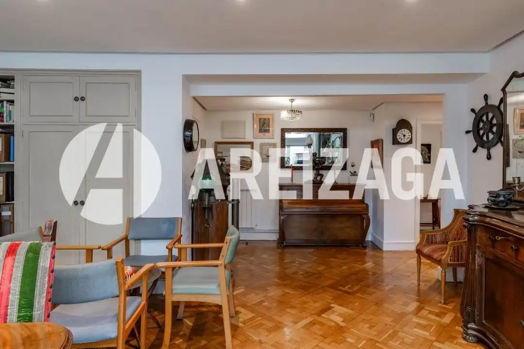 Wohnzimmer von Wohnung zum Verkauf in Donostia - San Sebastián  mit Heizung, Terrasse und Möbliert