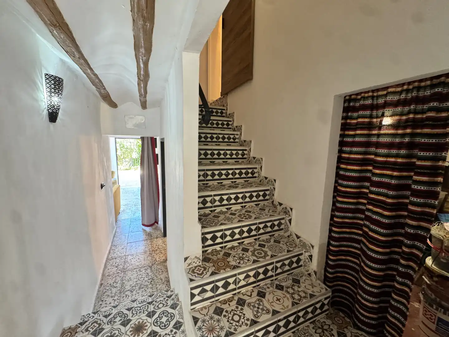 Houses for sale in Cehegín  with Air Conditioner, Private garden and Storage room