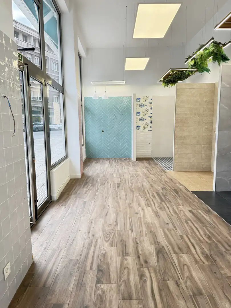 Business premises to rent in Calle José Cueto 44, imagen 8