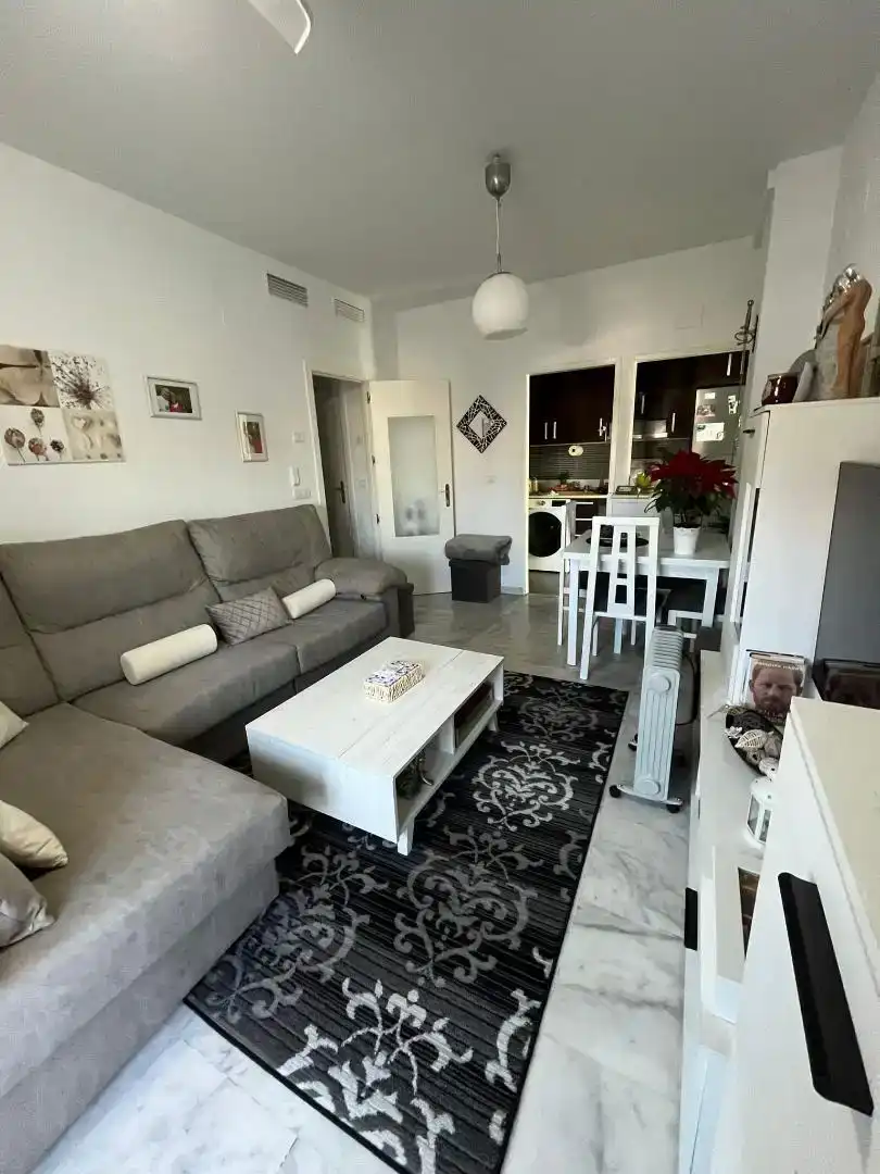 Sala de estar de Piso en venta en Rota con Aire acondicionado, Trastero y Piscina