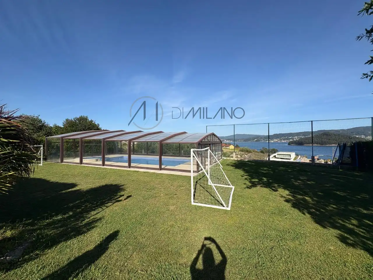Piscina de Casa o chalet en venta en Poio con Calefacción, Jardín privado y Parquet
