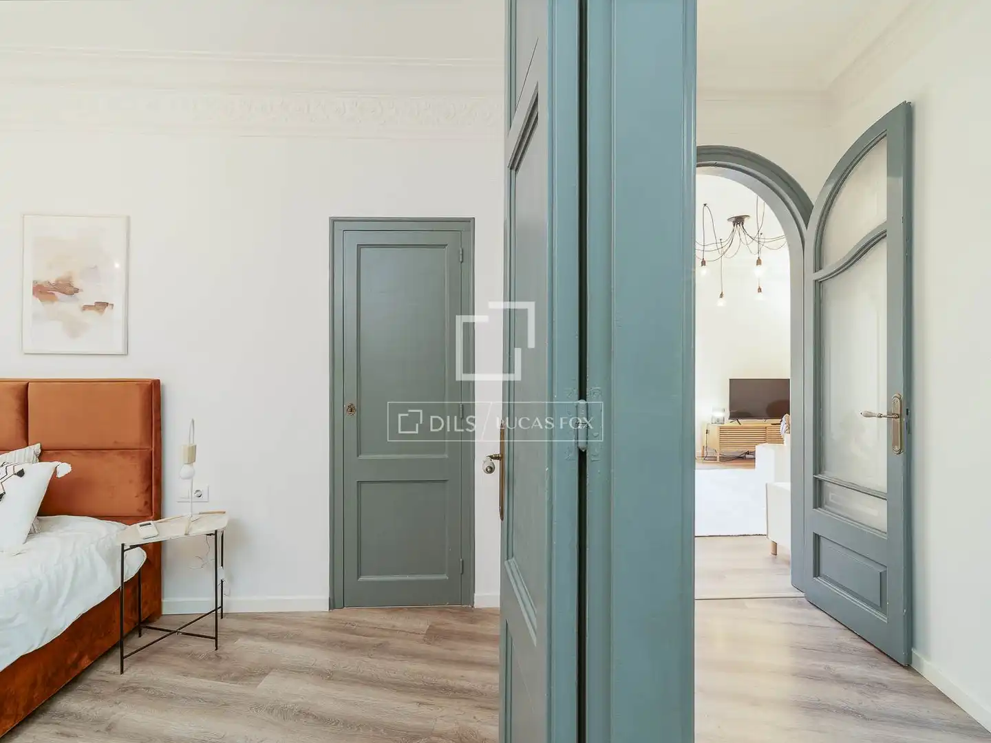 Flat for sale in Barcelona  with Air Conditioner, Terrace and Furnished