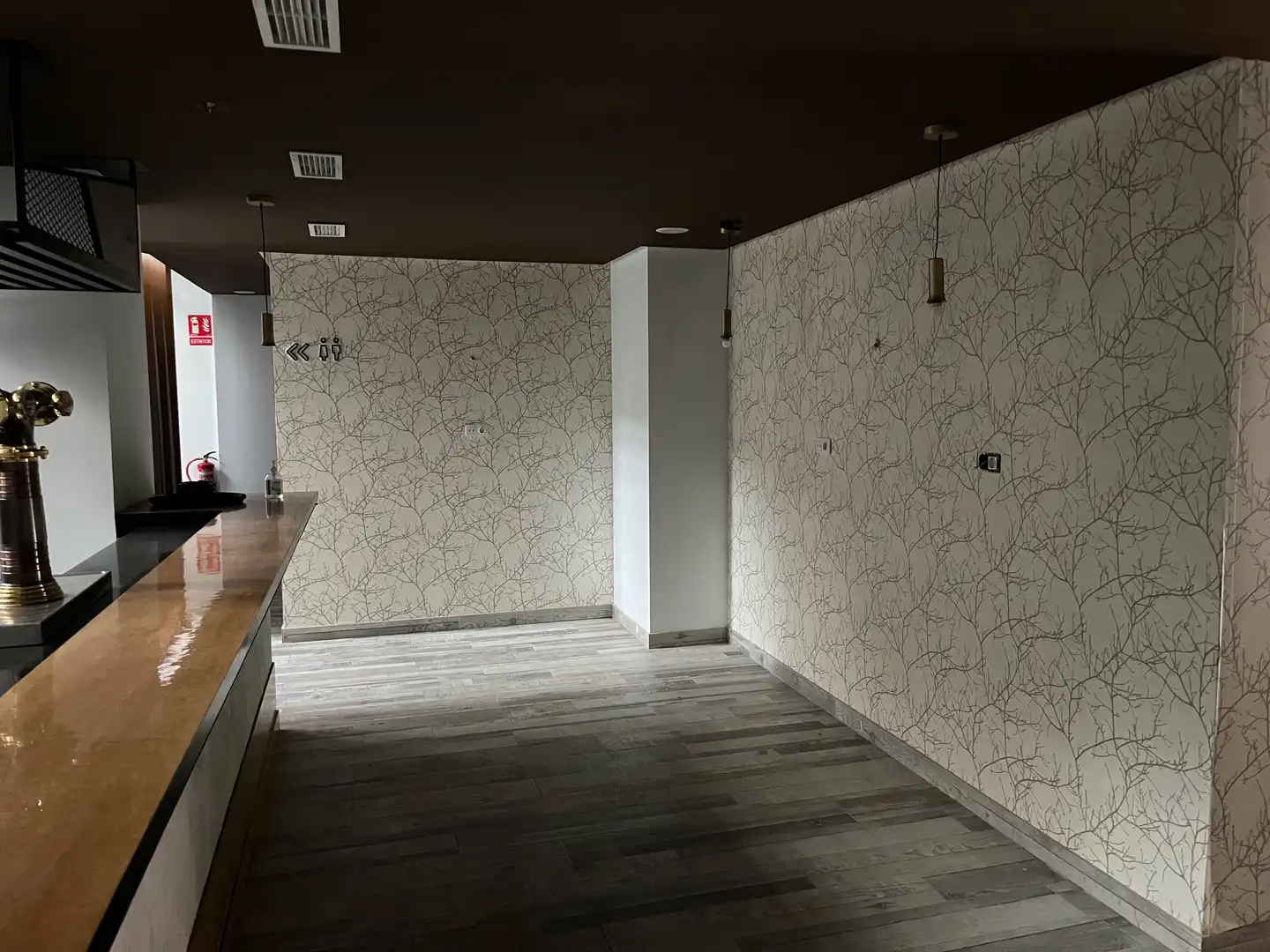 Local en venta en Alicante / Alacant con Aire acondicionado y Calefacción
