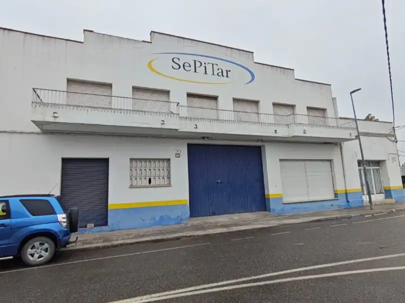 Nave industrial in affitto a AV. ESPORTIVA 5, imagen 2