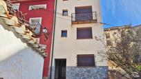 Exterior view of House or chalet for sale in Fuente la Reina  with Heating and Balcony