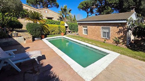 CASA-CHALET  con piscina en Llagostera