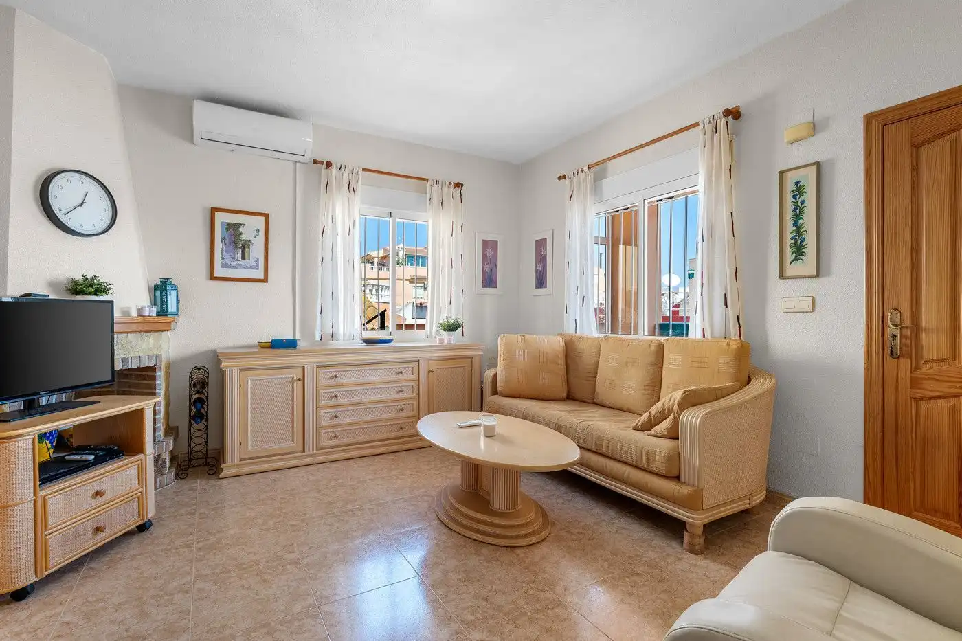 Bungalow with pool for sale in Orihuela Costa, imagen 7